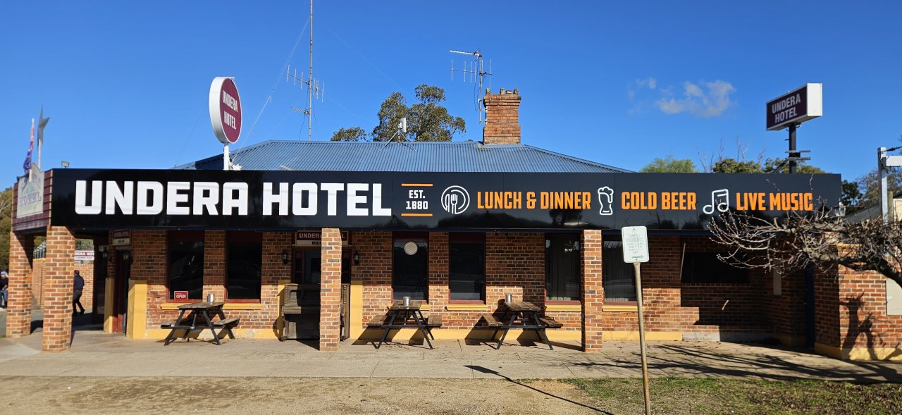 Undera Hotel
